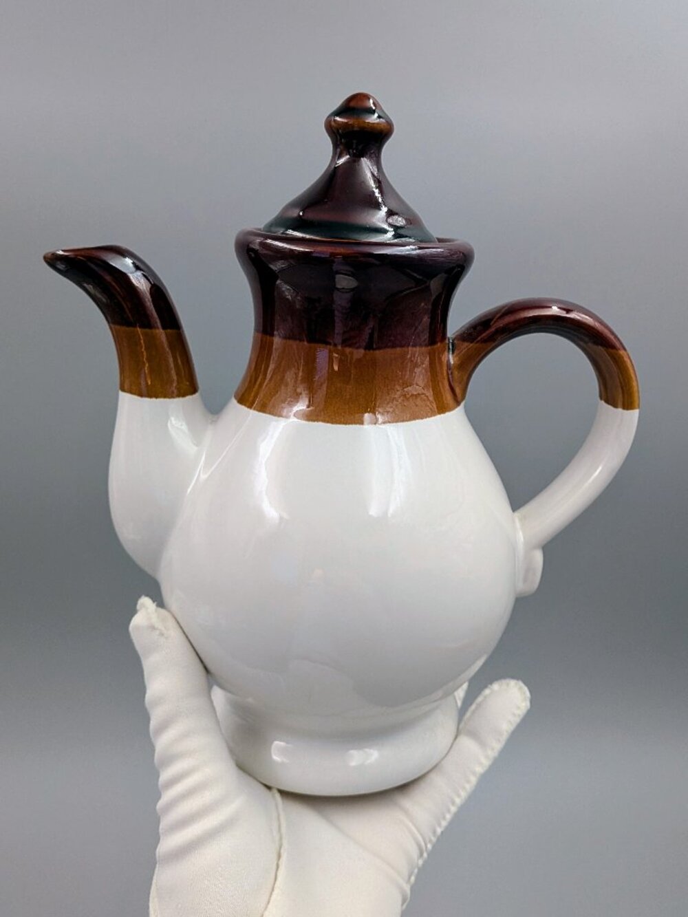 Retro Earth Tone Ceramic Tea Pot with Lid | Farmhouse Kitchen Decor